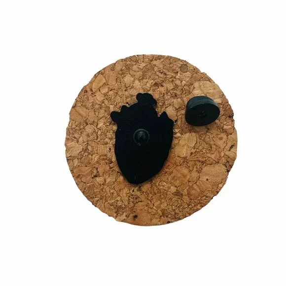 ✨Human Heart Lapel Enamel Pin Broch Camping Tent Fire With Moon & Tree Design✨ - Picture 4 of 5